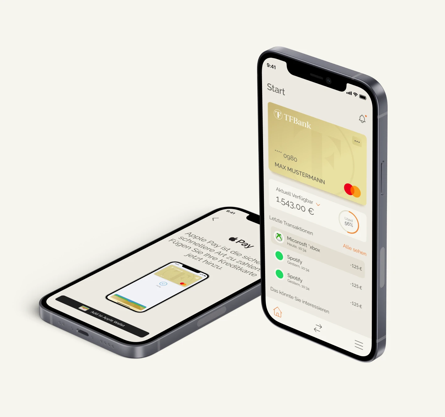 Zwei Iphones sind abgebildet. Das liegende zeigt die Funktion der TF Bank Mobile App die TF Mastercard Gold Apple Pay hinzuzufügen. Das stehende zeigt das Hauptmenü der TF Bank Mobile App.